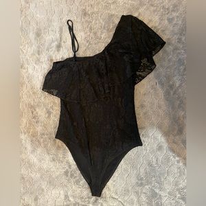 NWT Socialite One Shoulder Bodysuit
